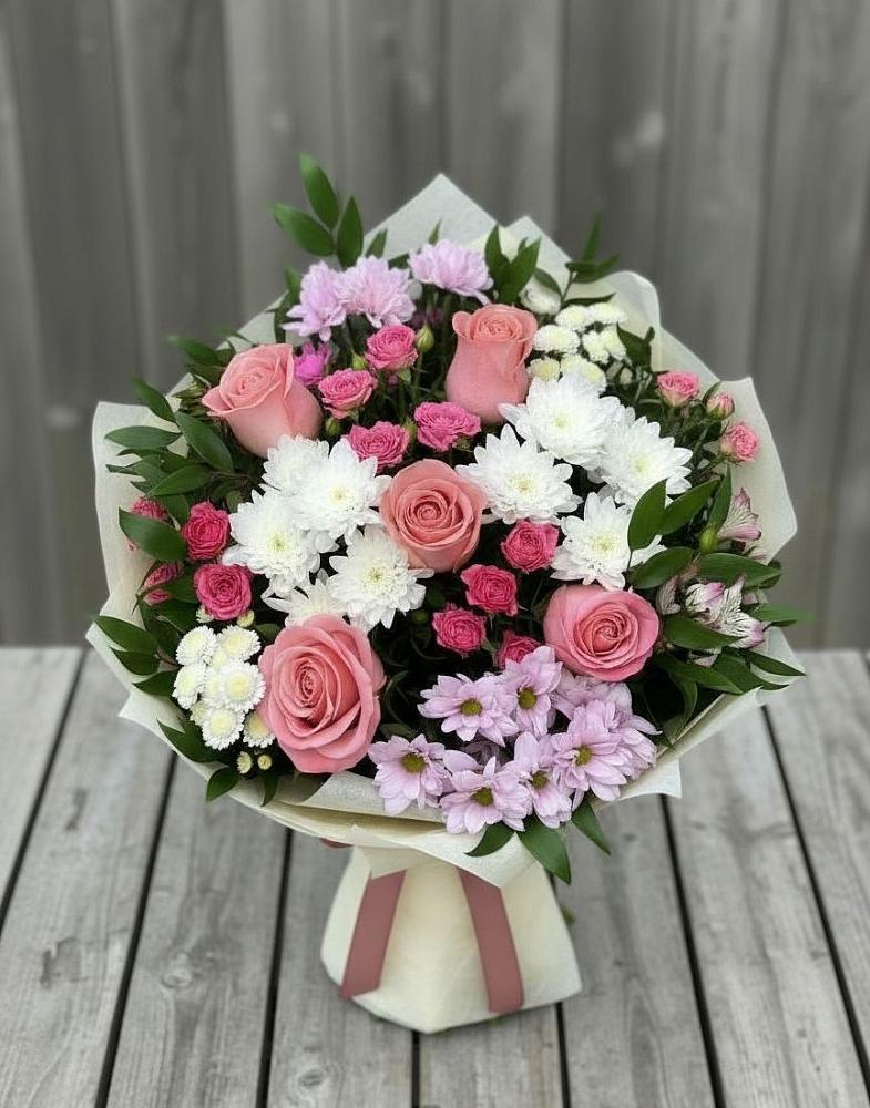 Букет цветов из: Альстромерии, Гвоздики, Розы и Хризантемы в Сараи