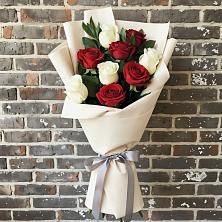 Букет цветов из:  Розы в Сараи
