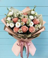 Букет цветов из:  Розы, Альстромерии и Лизиантусы в Сараи