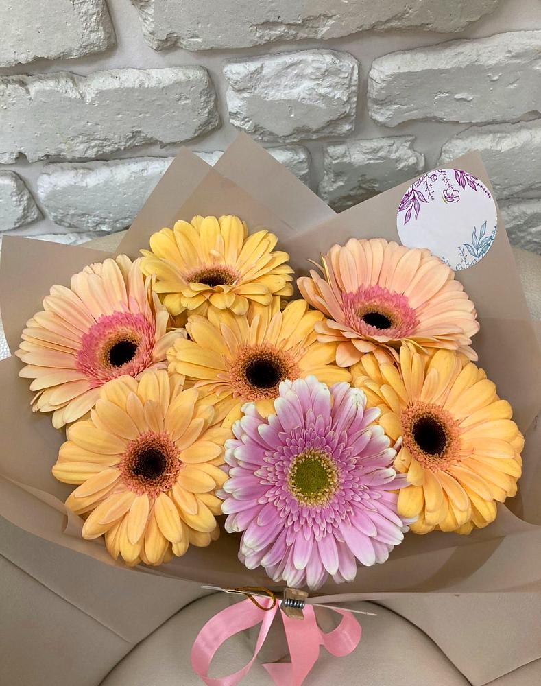 Букет цветов из: Герберы в Сараи