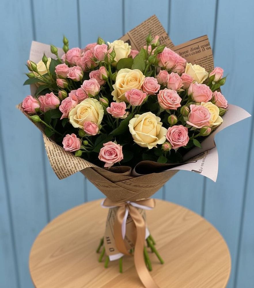 Букет цветов из: Розы в Сараи