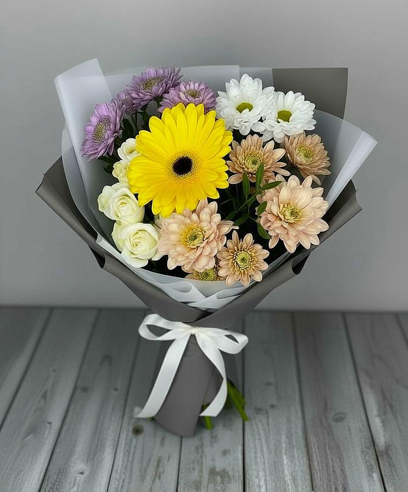 Букет цветов из: Розы, Герберы и Хризантемы в Сараи