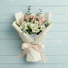 Букет цветов из:  Альстромерии #REPLACE_PRED# Сараи