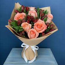Букет цветов из:  Розы и Альстромерии в Сараи