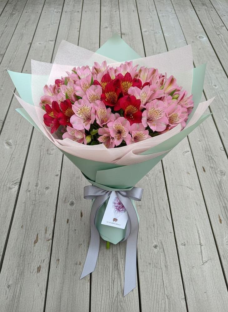 Букет цветов из: Альстромерии в Сараи