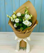 Букет цветов из:  Хризантемы и Лизиантусы в Сараи