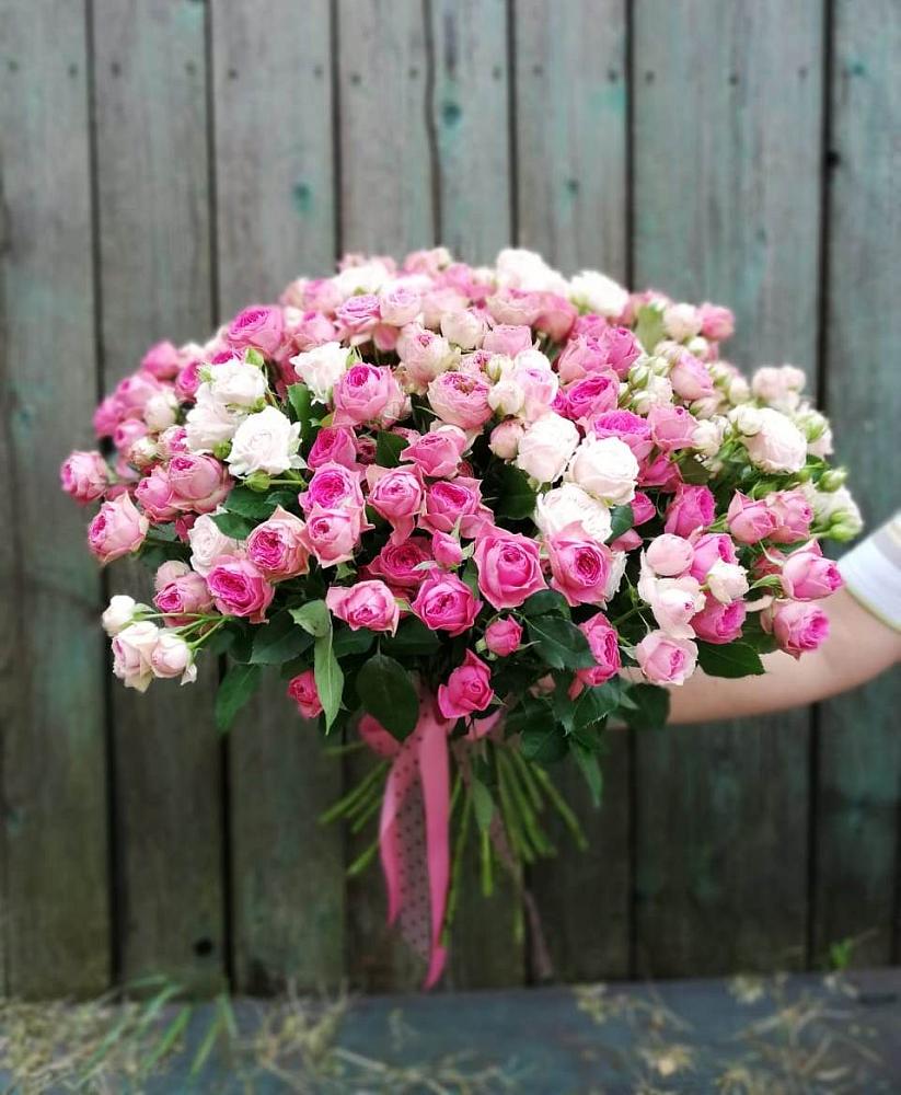 Букет Розовые кустовые розы Натали и Лав Лидия в Сараи
