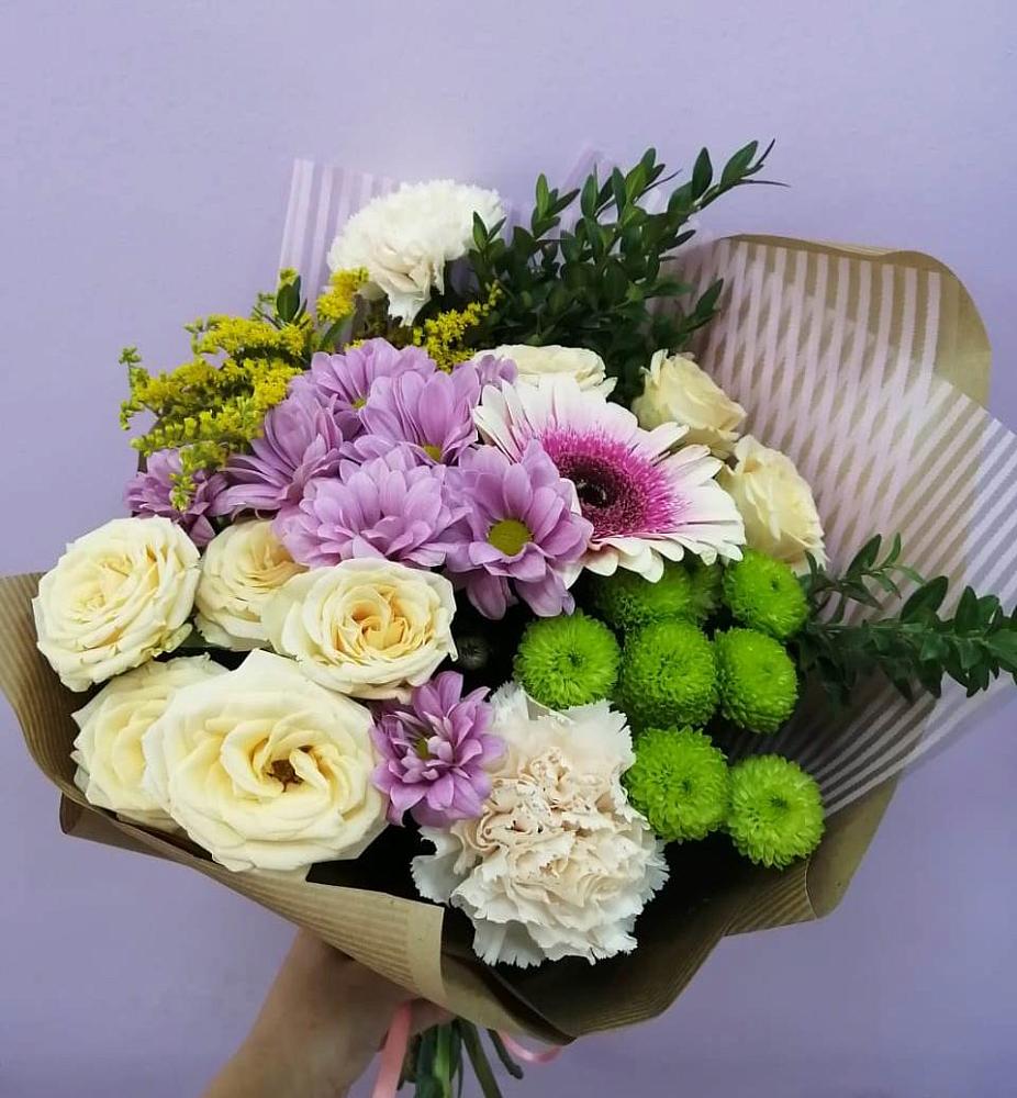 Букет цветов из: Хризантемы, Розы, Гвоздики и Герберы в Сараи