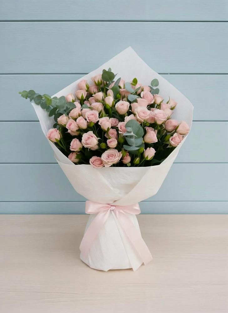 Букет цветов из: Розы в Сараи