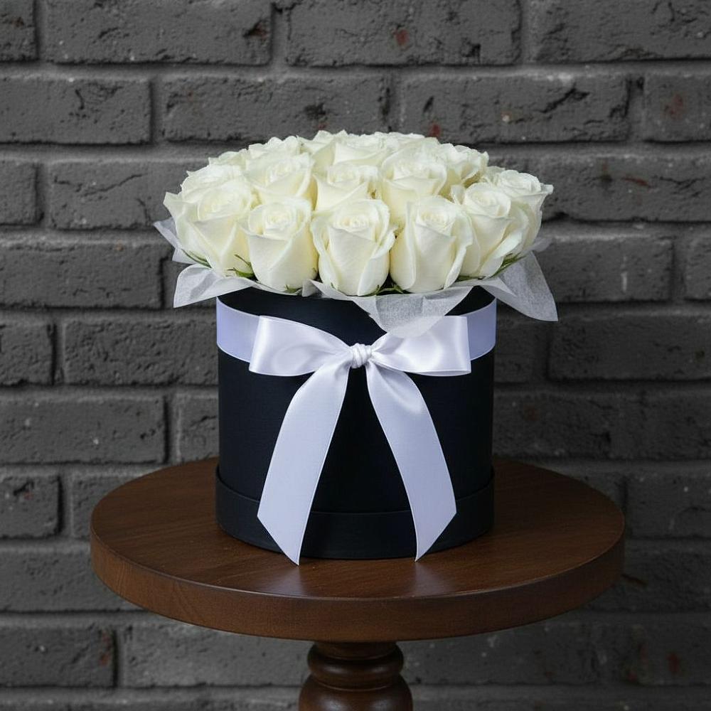 Цветочная композиция из Розы в шляпной коробке в Сараи