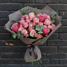 Букет цветов из:  Розы в Сараи